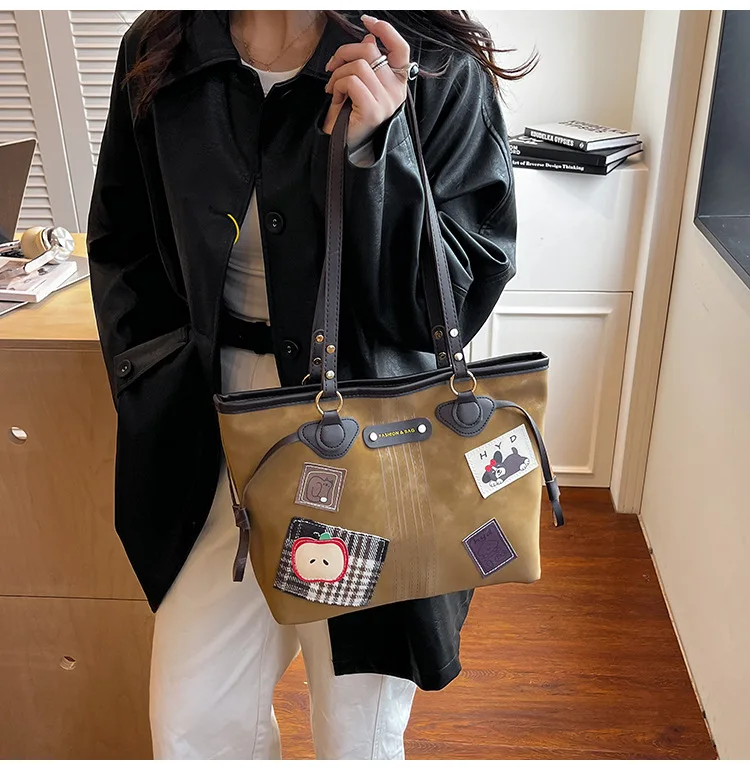 

Women's Luxury Leather Tote Bag 2026 New Large Capacity Shoulder Handbag Fashion Bags For Ladies Stylish Travel Shopping Bags