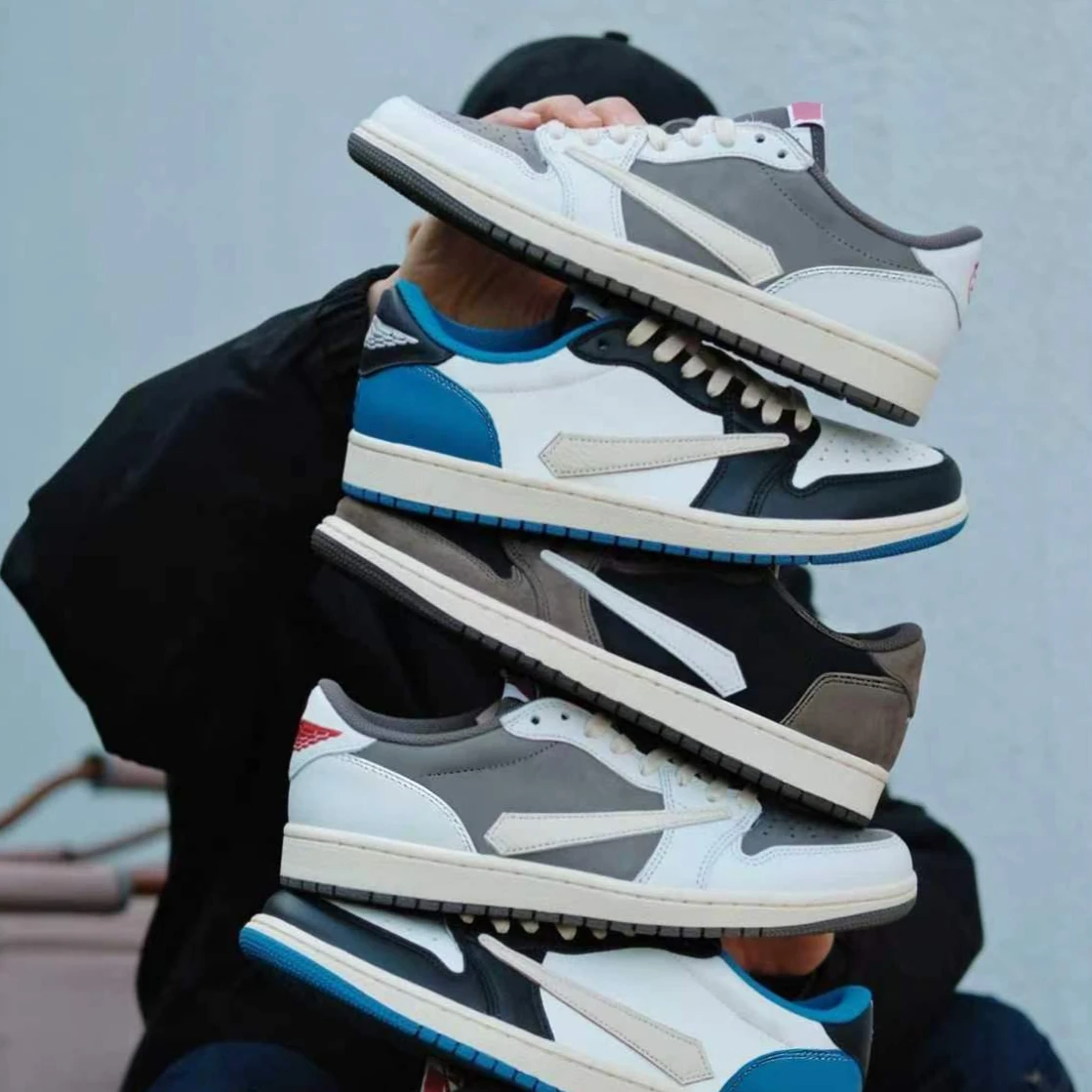 Trend, Retro Style. Low-top Basketball Shoes. Men's and Women's Identical Style. Family-friendly Sports Sneakers. CQ4277-001.