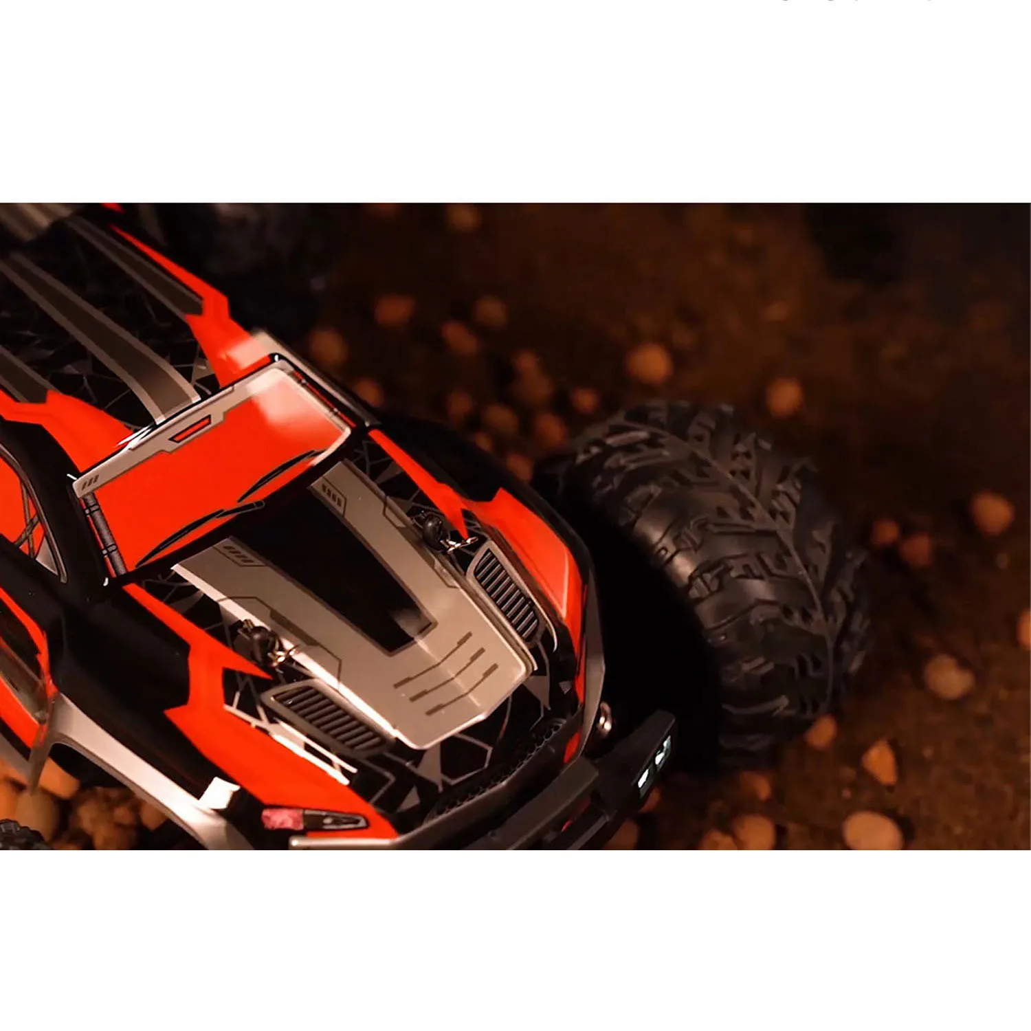 

Plastic 1/16 SCY 16102 12 Inch RC Monster Truck 4X4 Brushed Motro Off Road Car Metal Drive Shaft Charging Protection Model