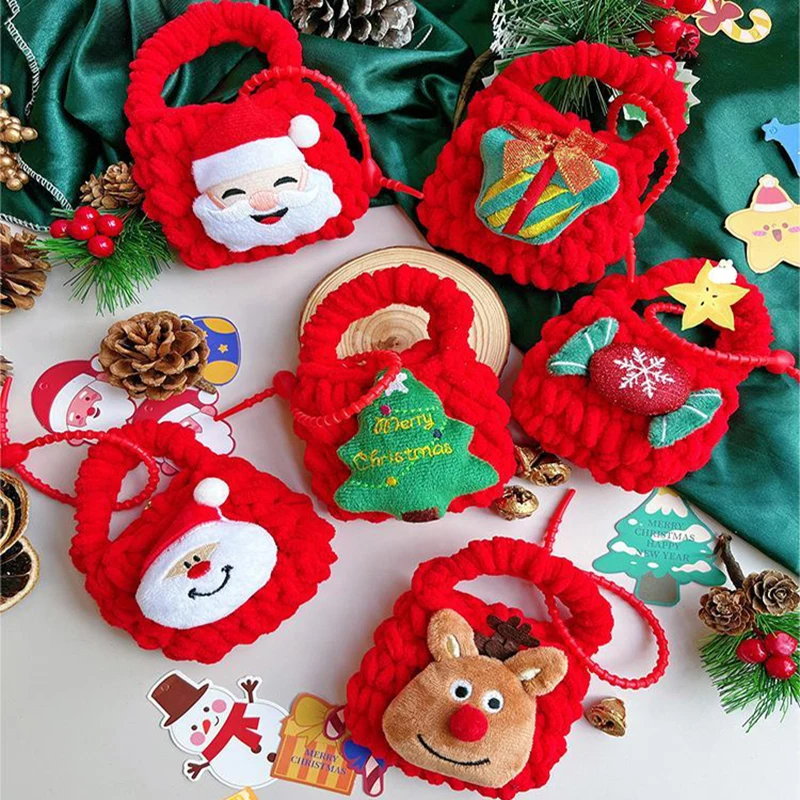 Cartoon Cute Christmas Wind Plush Purse Santa Claus Elk Keychain Pendant Small Earphne Storage Bag Christmas Change Purse