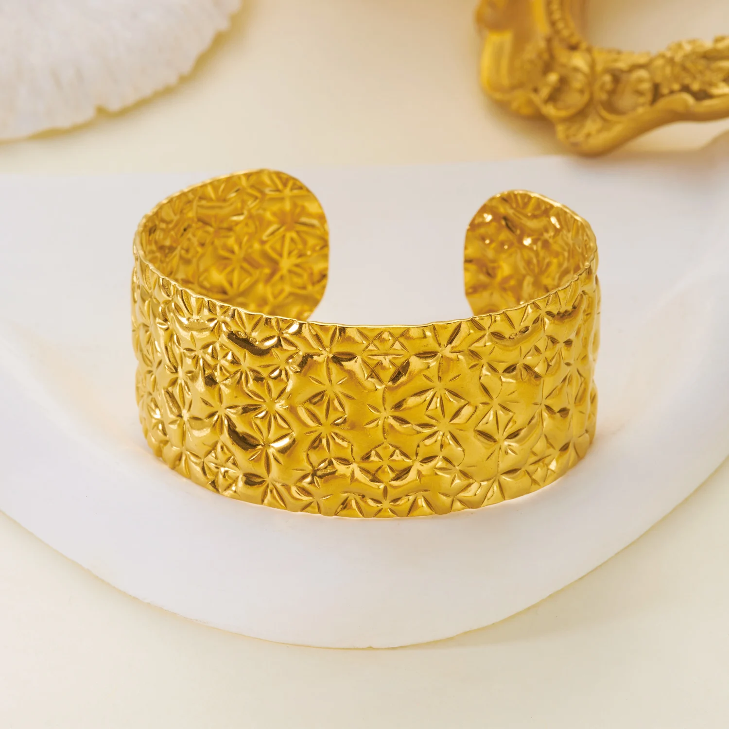 Vintage Unregelmäßige Armband für Frauen Edelstahl Gold Farbe Offene Manschette Armreif Exquisite Luxus Wasserdicht Schmuck Zubehör – Detail 14