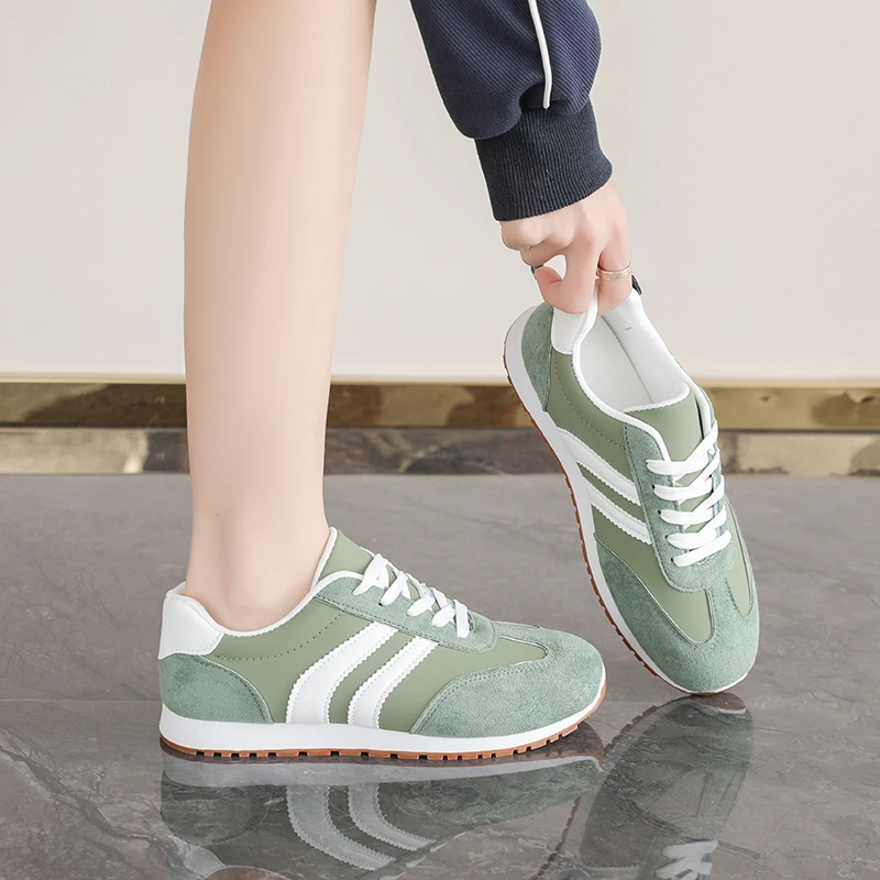 Dexun أحذية النساء 2025 جديد الخريف الرجعية خفيفة الوزن المتخصصة أحذية منصة أحذية رياضية كاجوال