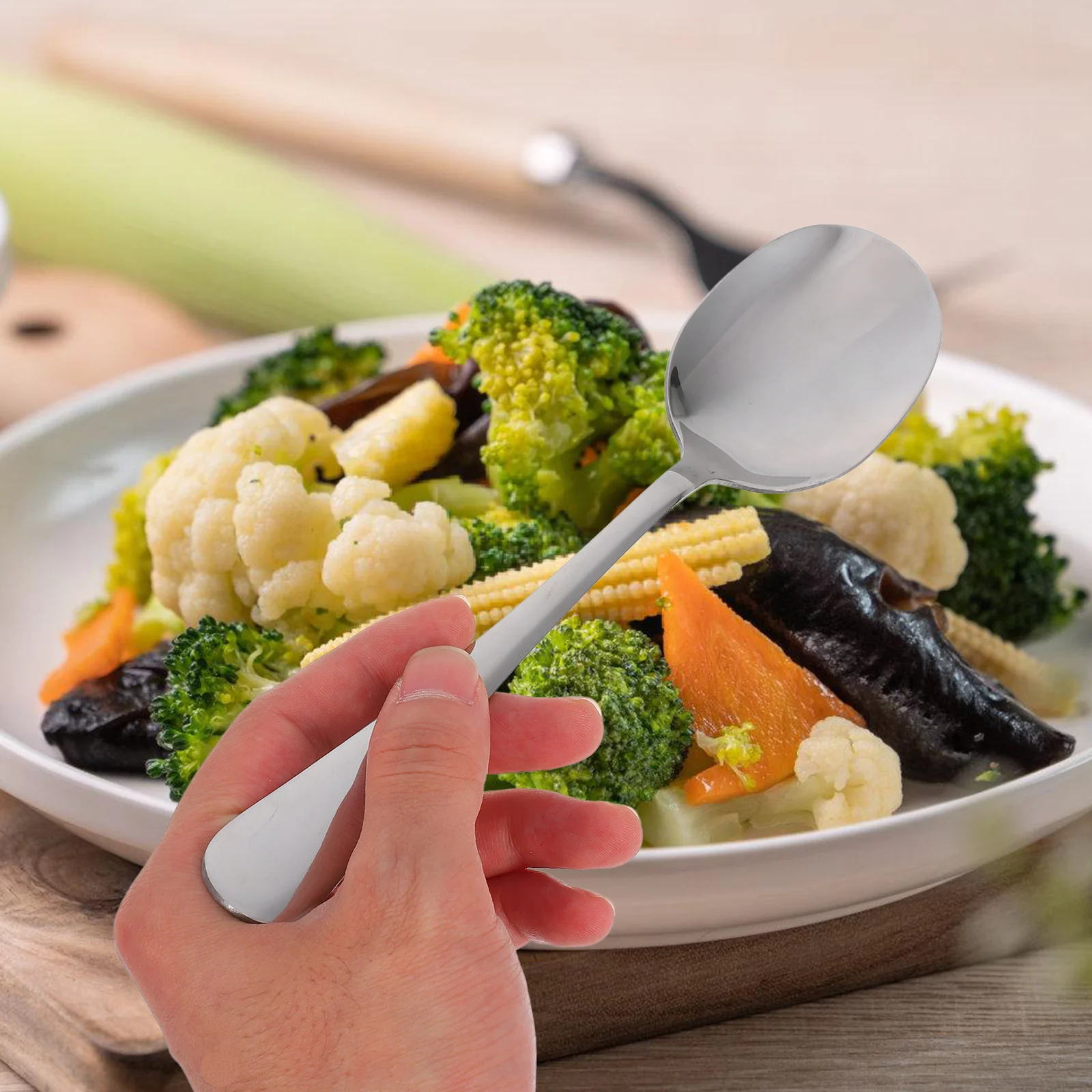 

1 Set Stainless Steel Serving Spoons Set Solid Slotted For Buffet Catering Party Use Easy Clean Dishwasher Safe Kitchen Utensils