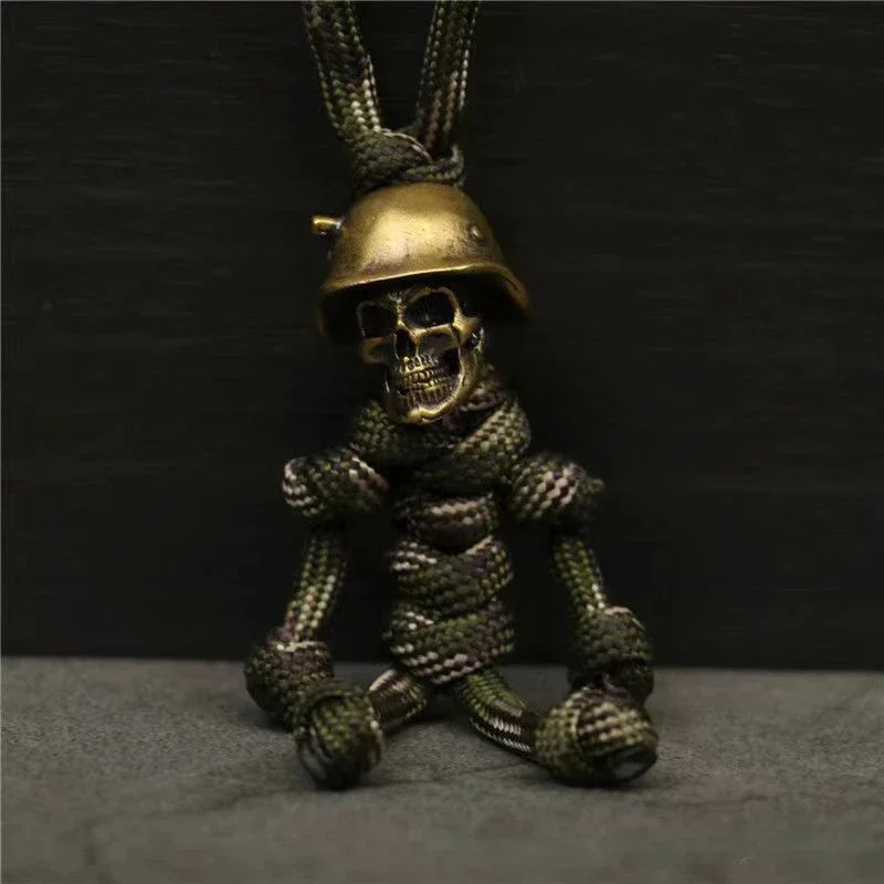 1PC Skull Head Keychain Car Biker Helmet Pendant Keychain Braided Rope Paracord Buddy Bag Hanging Backpack Doll Toy