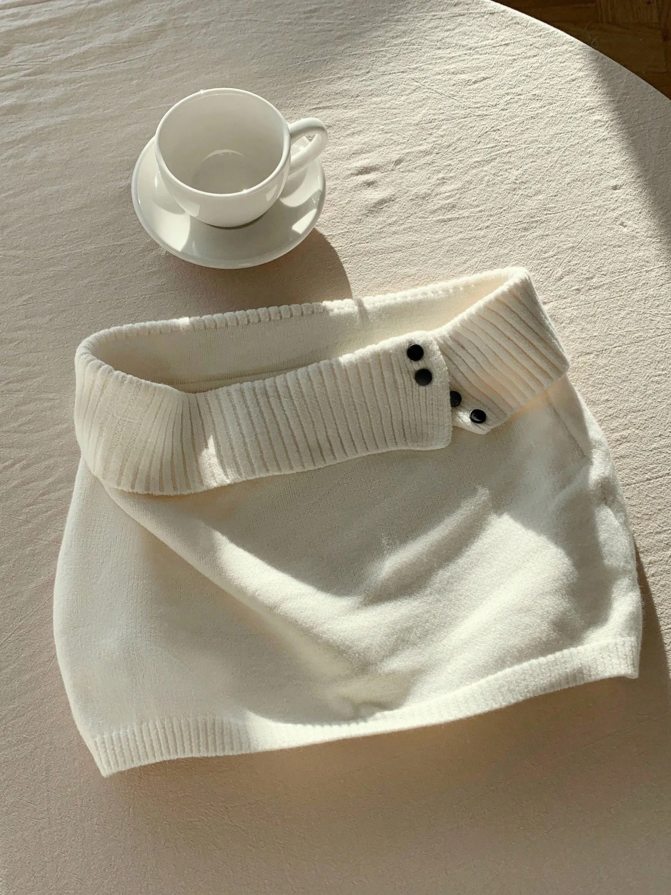 

Женская белая юбка-свитер в рубчик со складным воротником и пуговицами, мини-юбка с низкой талией на осень-зиму