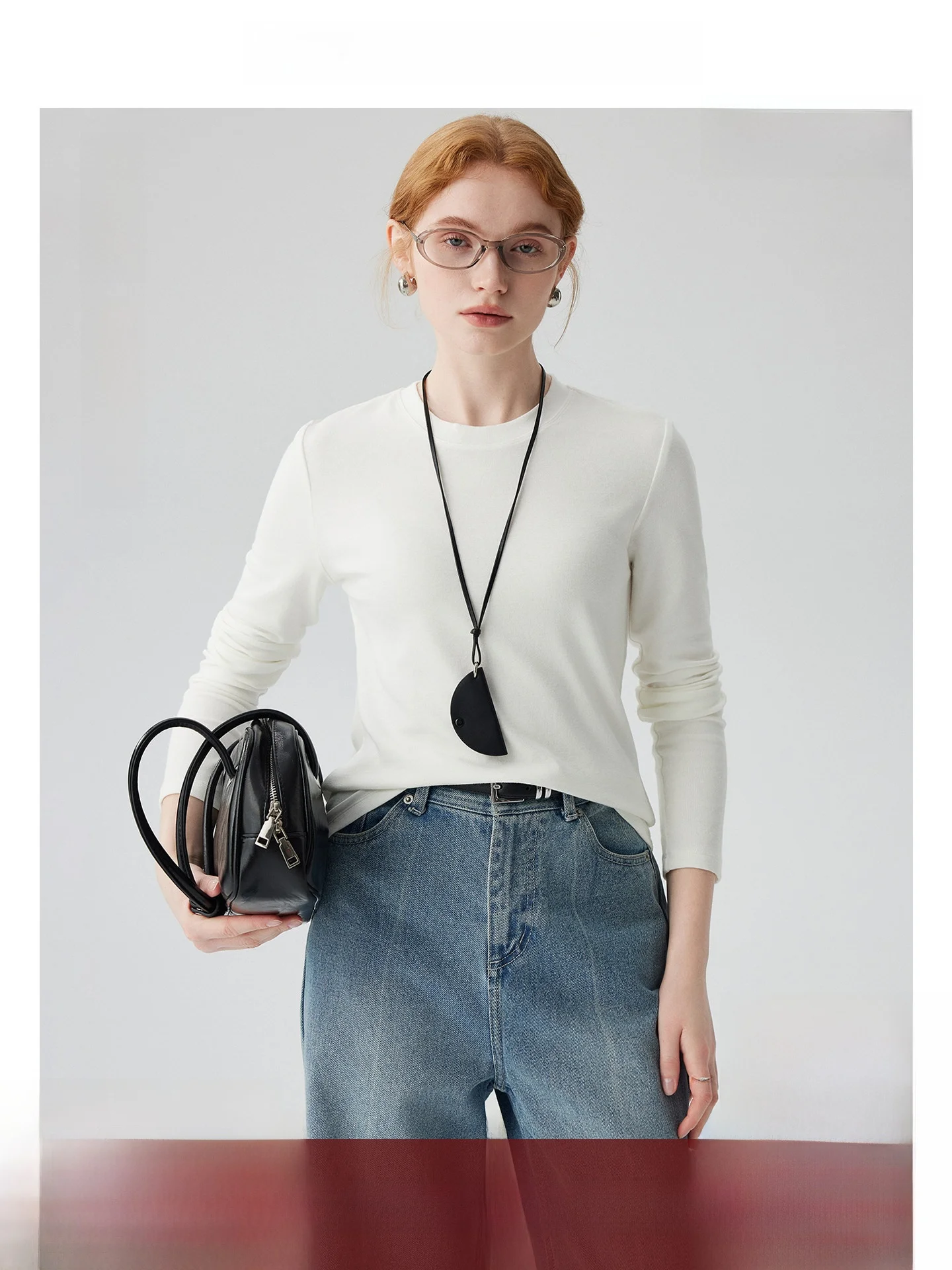 

Commute Basic White round Ne T-irt Women's 2026 New Versatile Slim Pure Color Inner Wear Base irt Top Korean Sle