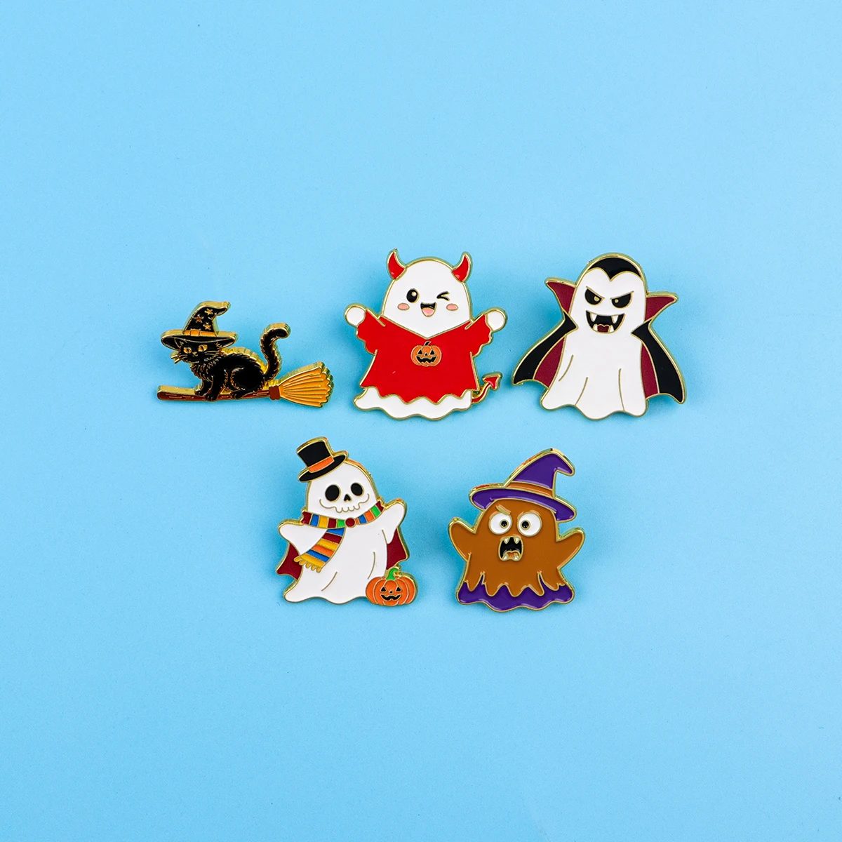 5pcs Cute Ghost Enamel Pin Cartoon Witch Black Cat Brooch For Coat Brooches Set Lapel Pins Metal Badges Jewelry Party Gift