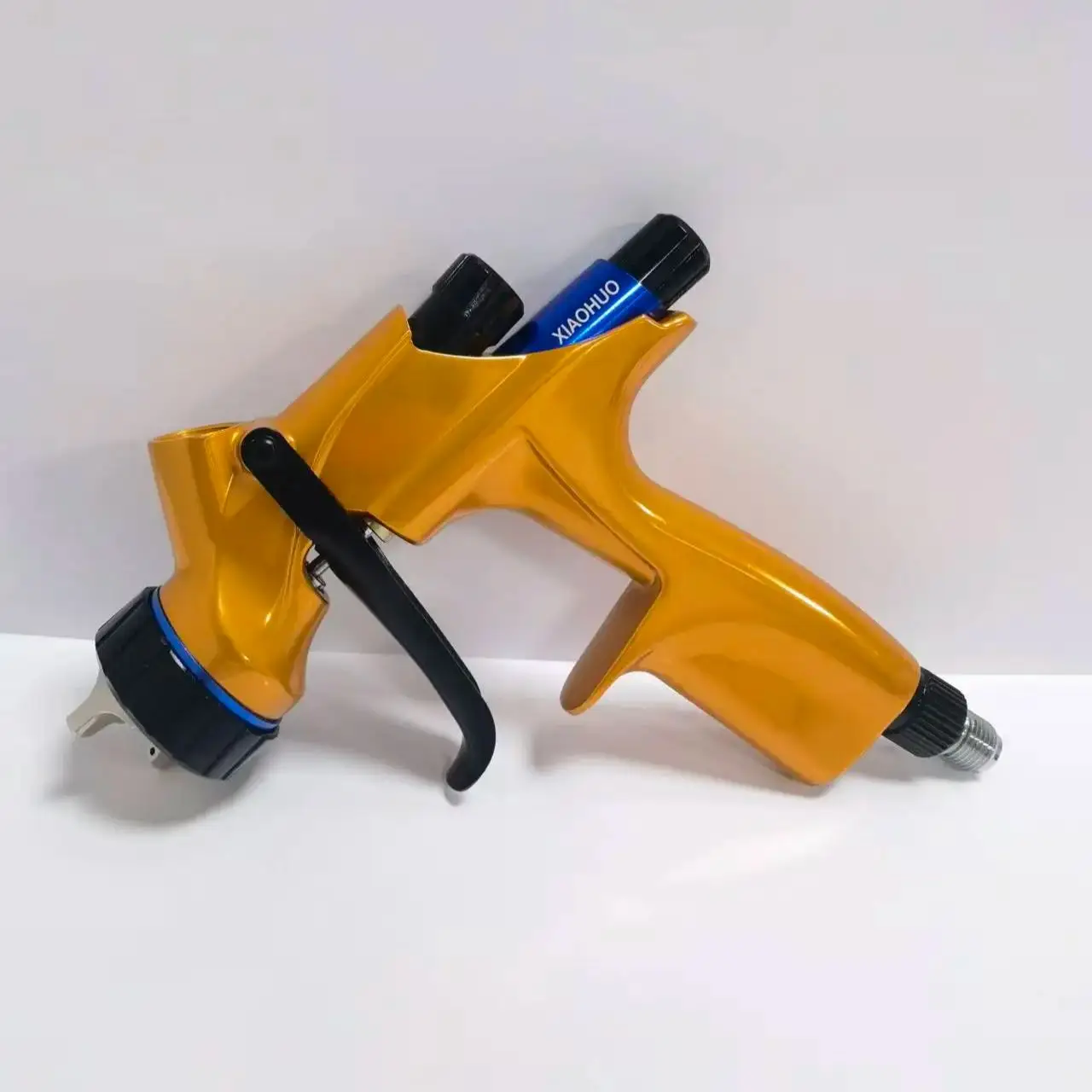 

Пневматический краскопульт HVLP DV2-B3+ с бачком 600 мл, гравитационный, с возможностью выбора сопла 1.3 мм, для покраски мебели и стен