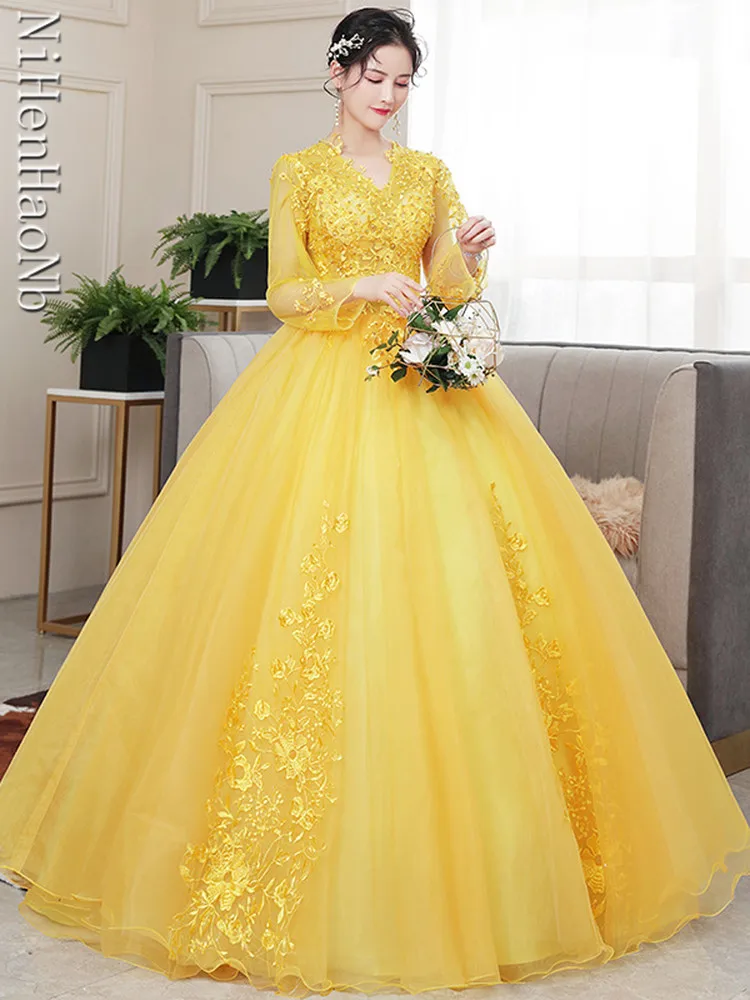 2023 New Long Sleeve V Neck Quinceanera Dresses Vestidos De 15 Anos Quinceanera Ball Gown Prom Dress