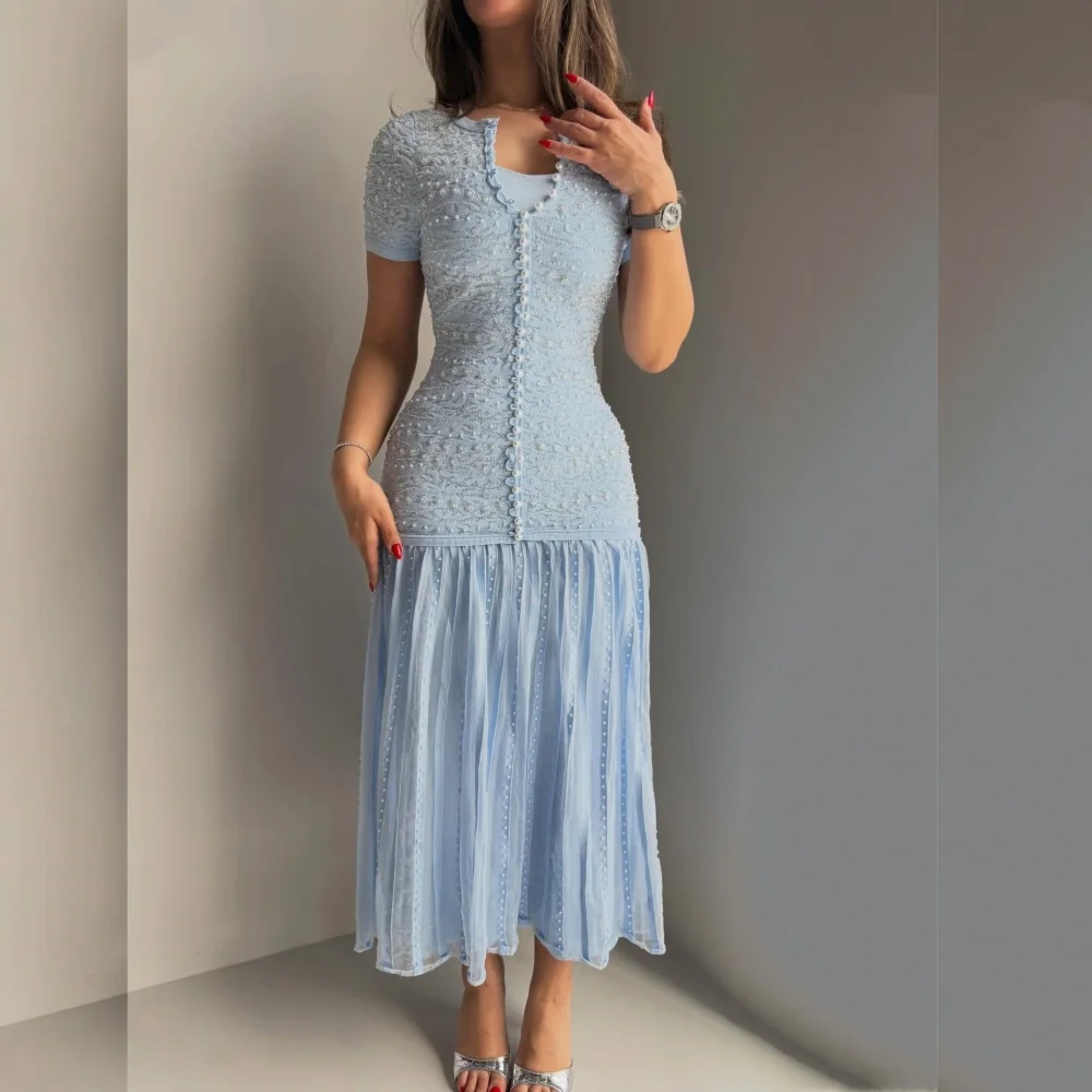 Maßgeschneidertes Modernes Glitzer-Hochzeitsgastkleid Partykleid mit Knöpfen Trompetenfalten Midi-Kleider Elegant