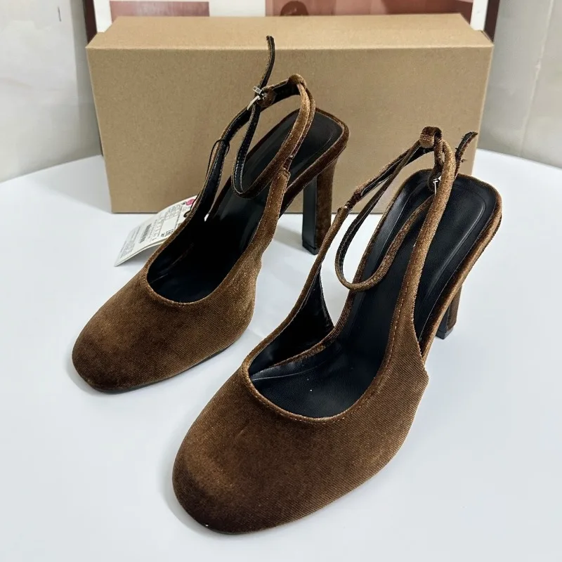 

Женские босоножки на массивном каблуке с ремешком на щиколотке, коричневые замшевые повседневные туфли в стиле ретро с круглым носком, летние дизайнерские офисные женские туфли