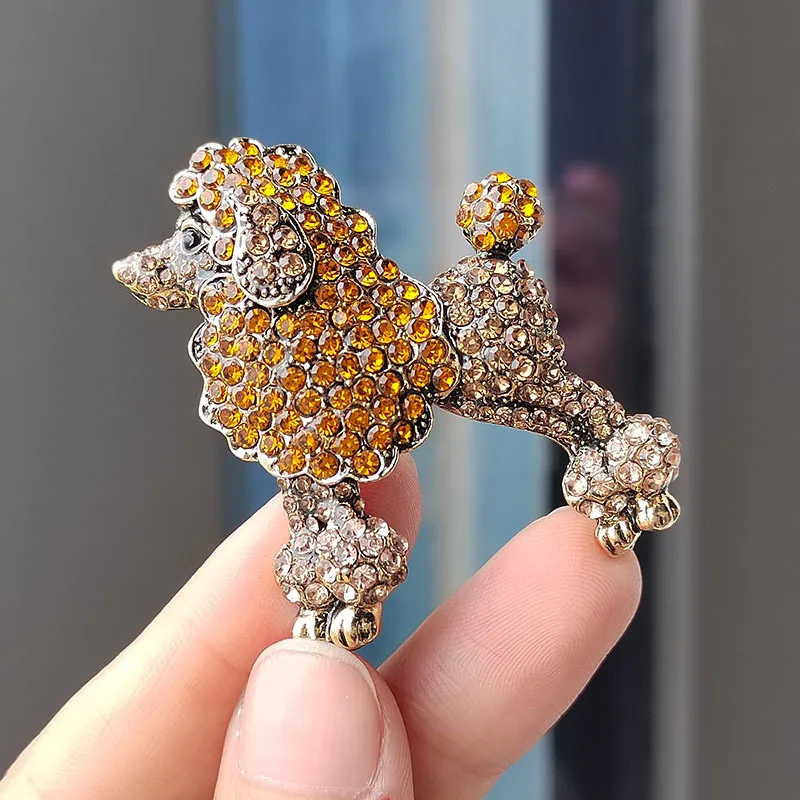 Vintage Rhinestone Lovely Poodle Dog Brooches For Women Men Clothing Cartoon Animal Brooch Pin Party Luxury Charms Jewelry Gifts