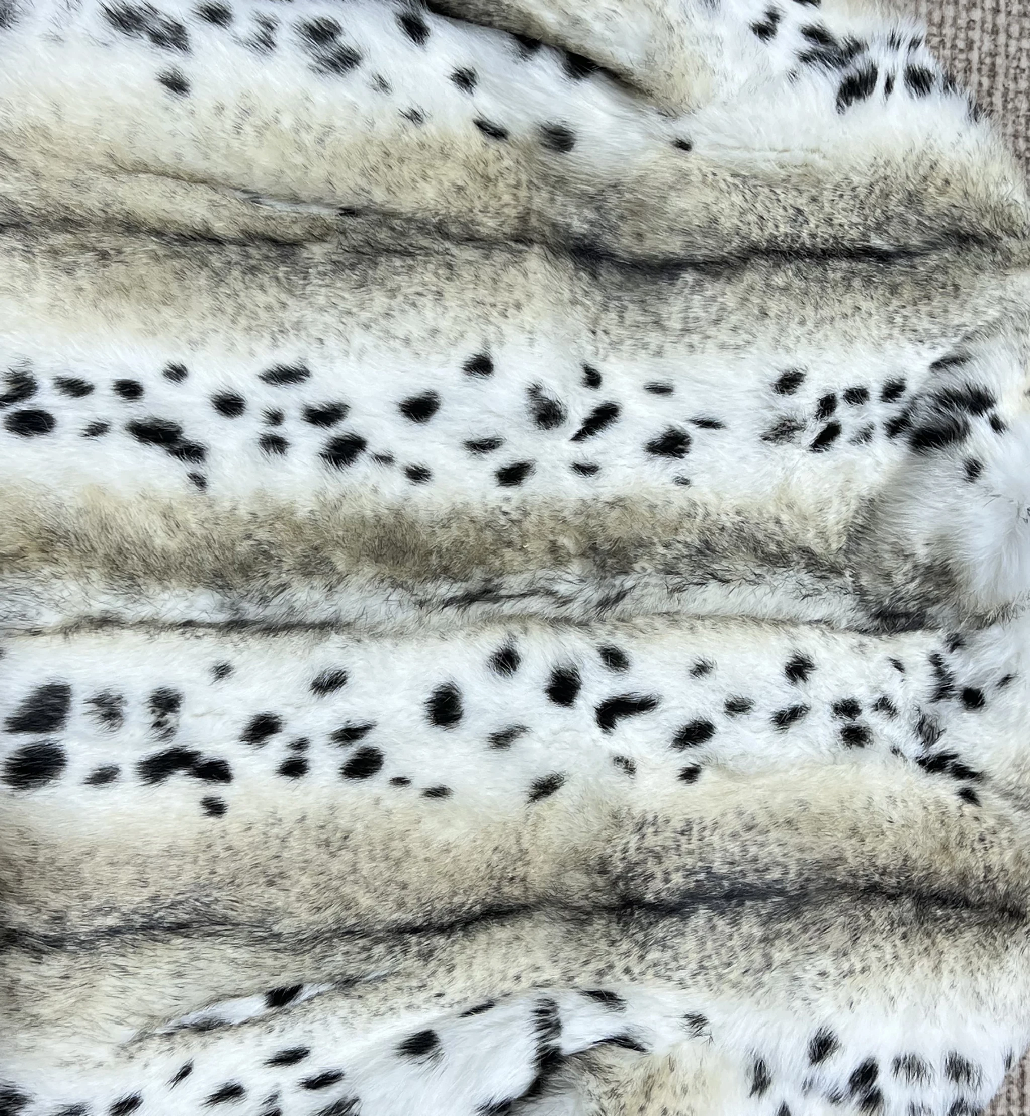 Women's Genuine Rabbit Fur Coat Stand Collar Luxury Winter Fur Outerwear