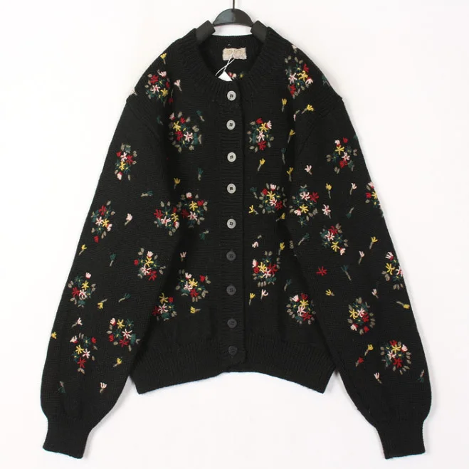 

Sweet Vintage Hooked Flower Woolen Sweater Overhead Coat Harajuku Style Warmth Commute Loose Long Sleeve round Neck Button up