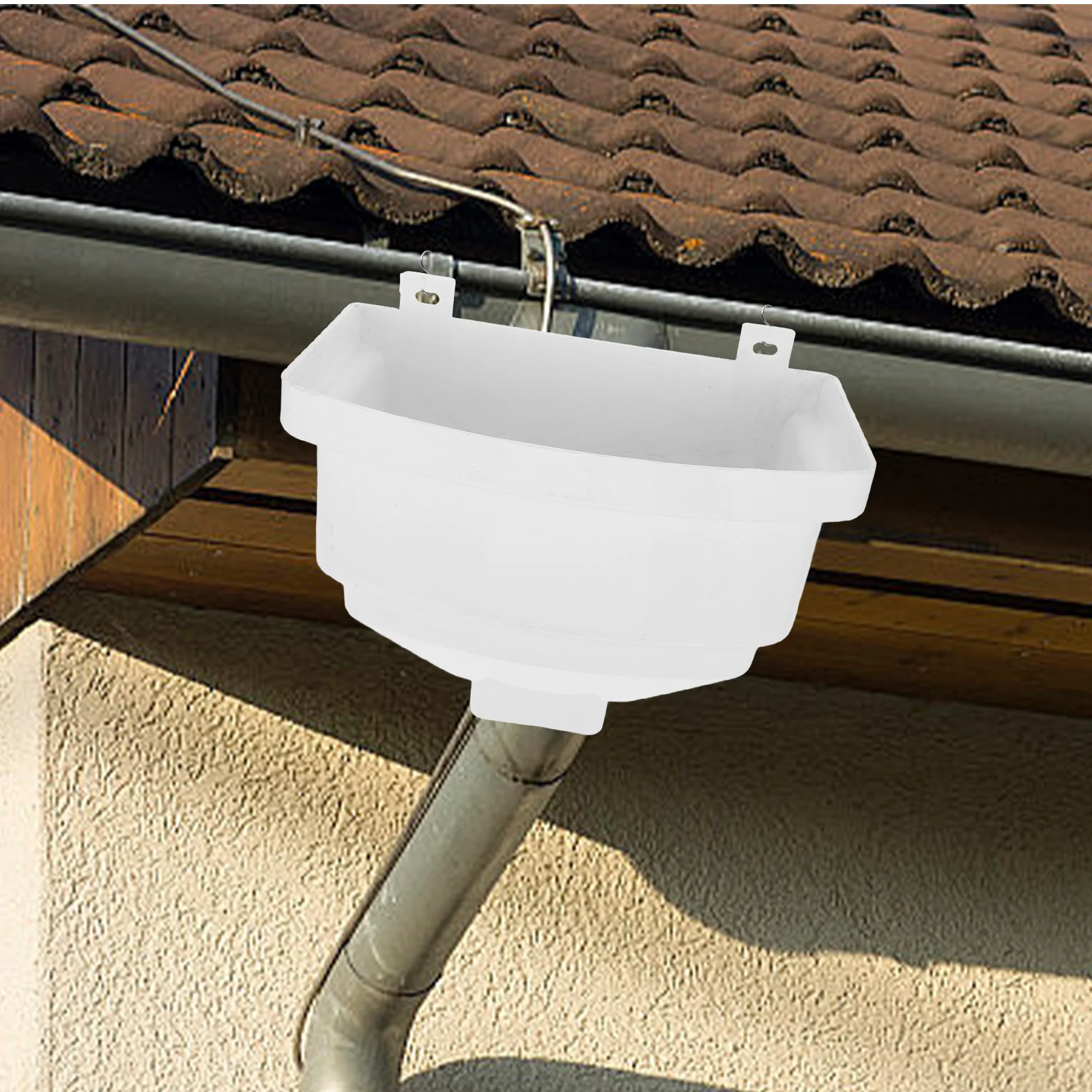 Arced Rainwater Funnel Downspout Gutter Connector For Rain Barrel Pvc Durable Drainage Pipe Fitting Roof Gutter Adapter