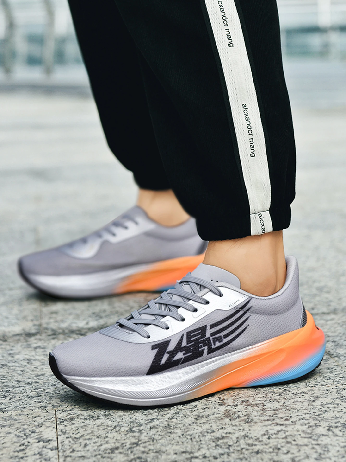 

New Trend Unisex Sports Casual Shoes Comfortable, versatile, stylish, durable and breathable Walking and jogging trainers