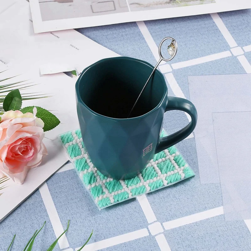 

4 листа пластиковой сетки для вышивания, 14 кольцевых отверстий, для вышивки крестом, изготовления ювелирных изделий, органайзер (11x8 дюймов)