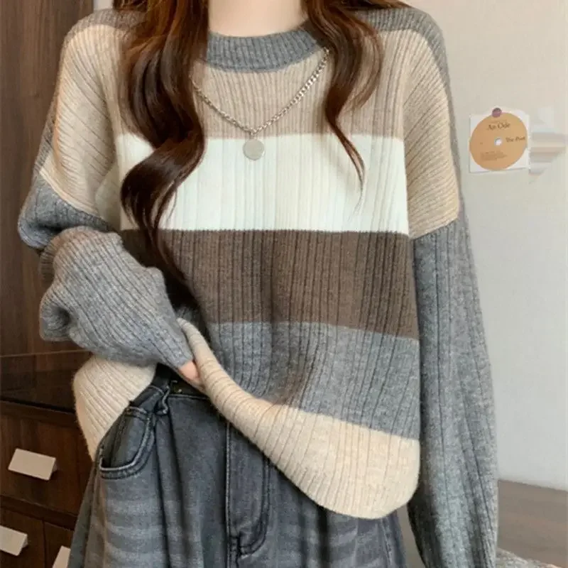 Striped Color Matching Knitted Sweater for Women in Spring and Autumn New Fashionable and Lazy Style Loose Fitting Casual Top