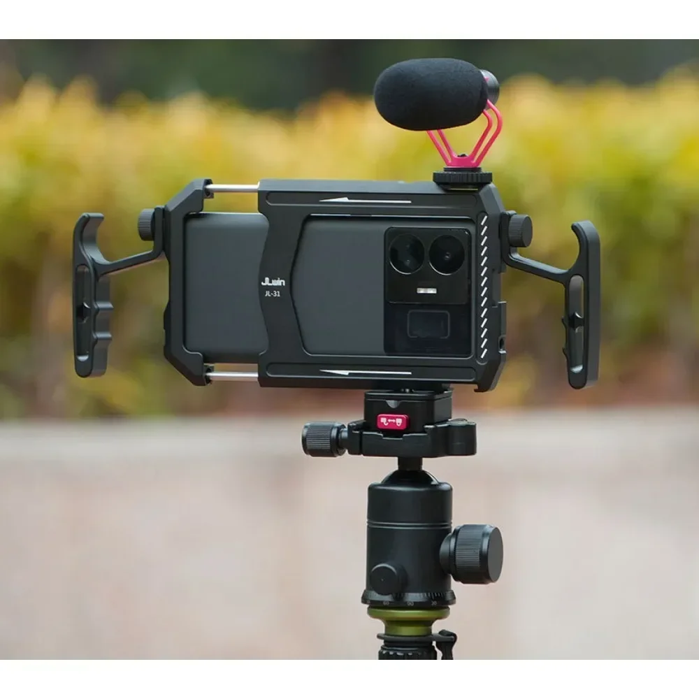 

Universal Smartphone Metal Cage Video Rig Handles Stabilizer Vlogging Live Broadcast Mobile Phone Bracket Kit Videomaker