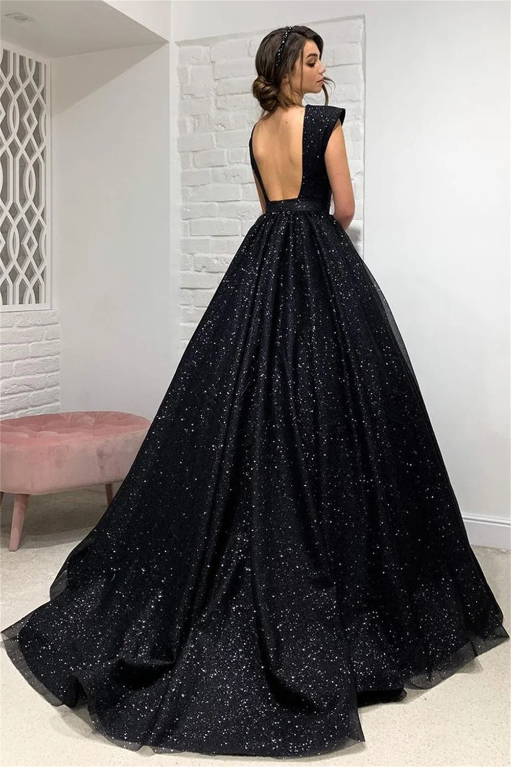 Cathy Black V-neck فساتين السهرة Sexy Open Back Prom Dress 2023 Sleevless Party Dresses V-neck Ball Gown Vestidos De Noche