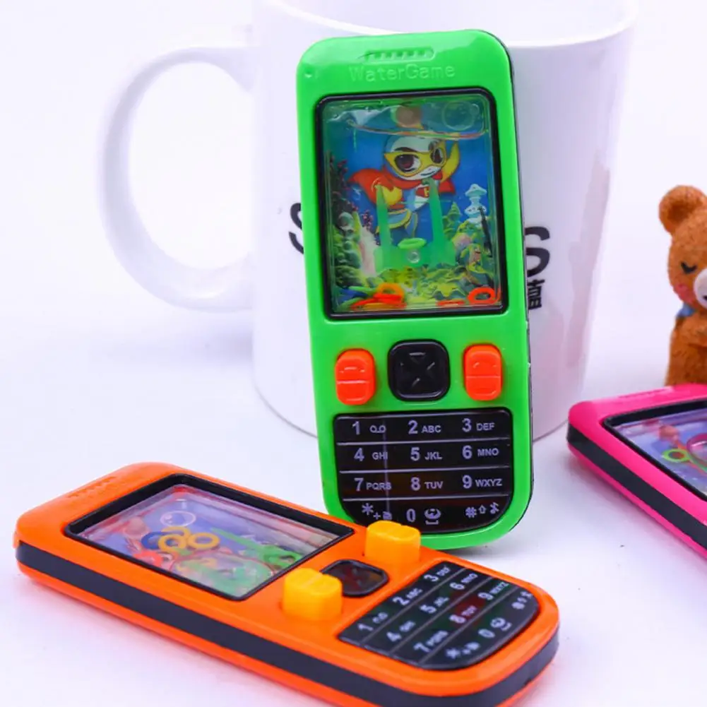 

Water Playing Cellphone Ringtoss Toy Child Game Console Toy No Battery Required Nostalgia Retro Ring Game Machine