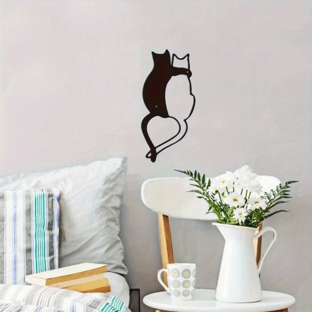CIFBUY Wrought Iron Heart Cat Wall Art Decor, Cute Kitty Tail Metal Sculpture, Handcrafted Hanging Plaque for Living Room, Bedro