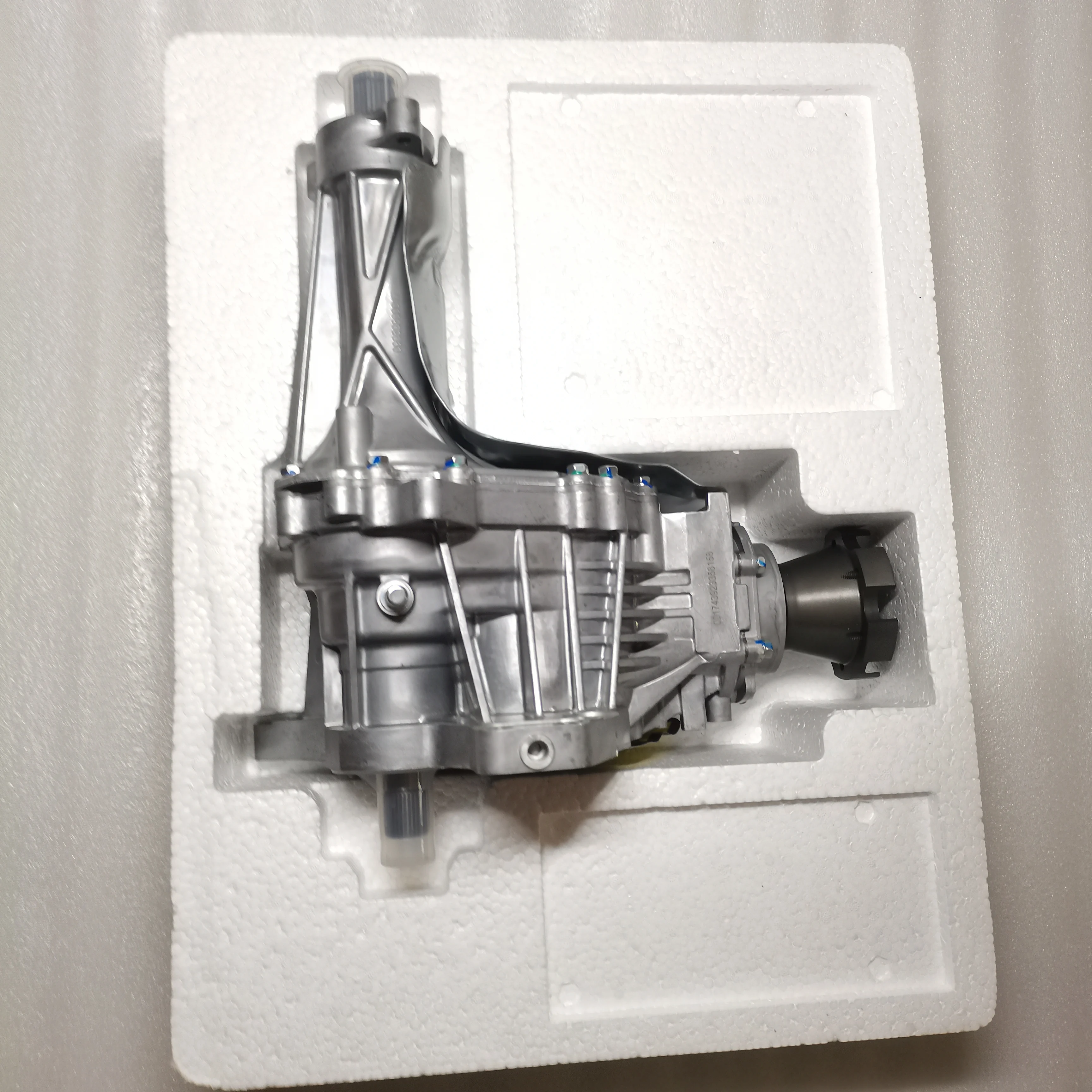 

2.2L Diesel Transfer Case Assembly 23247712 For Chevrolet Captiva 2008-2017