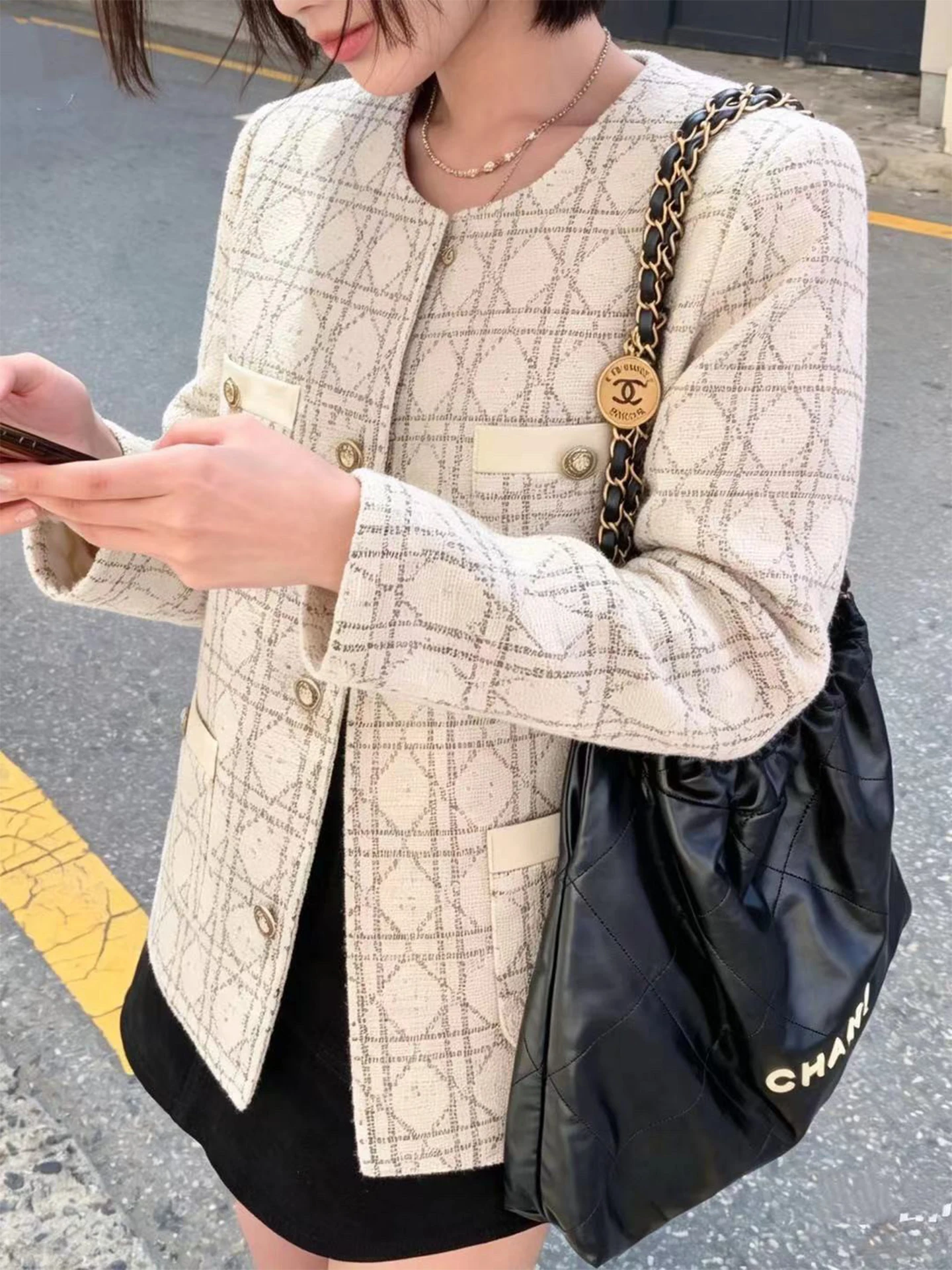 Liangliang Home Style Short Cozy Woolen Jacket Women's Autumn Winter Loose Midi Length Thick Tweed Top French Style Warmth