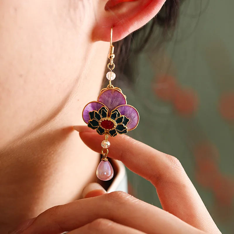 

Chinese Classical Style Handmade Silk Velvet Butterfly Women's Earrings Retro Accessories