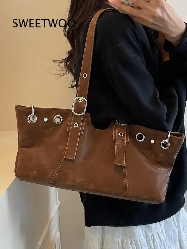 Brown Vintage Distressed PU Tote Bag Metal Buckle Eyelet Decor Large Capacity Shoulder Handbag