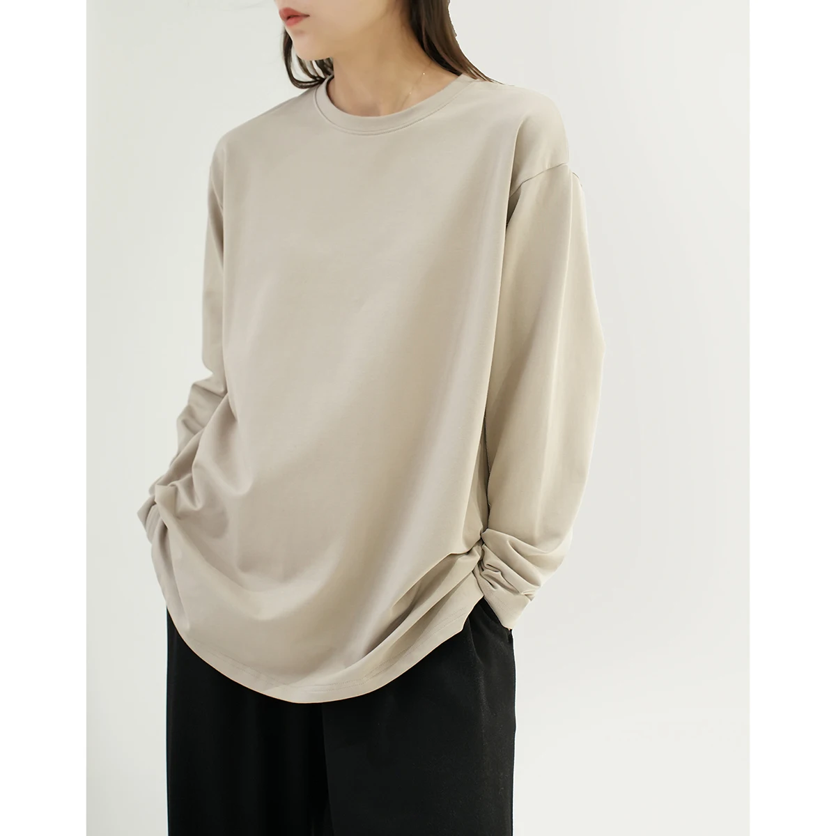 

Ladies Pure Cotton Long Sleeve round Neck Base Shirt Layering Essential T-Shirt Commute Style Classic Pattern Winter Wear