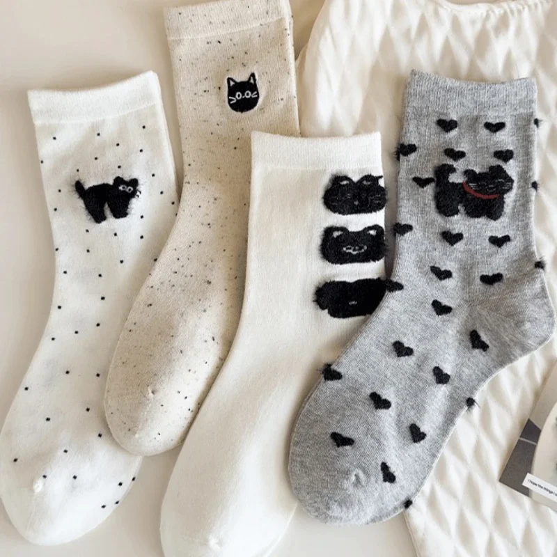 1/4 Paar süße weibliche Katzen-Cartoon-Freizeitsocken aus reiner Baumwolle für Frühling und Herbst, schweißabsorbierende, geruchsdichte Mid-Tube-Socken