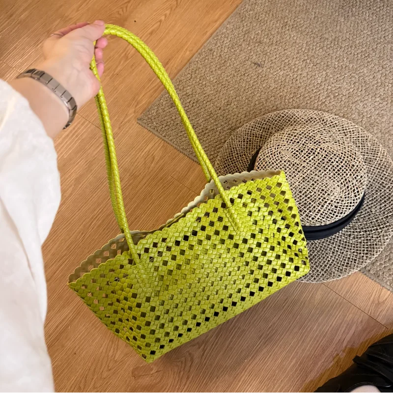 

Brand Luxury Pu Mother Child Tote Bag French Solid Color Hollow Vegetable Basket Bag Casual Simple Large Capacity Shoulder Bag
