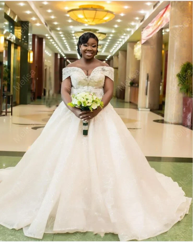 Customized African Black Girls Plus Size Wedding Dresses Sweep Train Sweetheart Beaded Off The Shoulder Modest Bridal Gowns