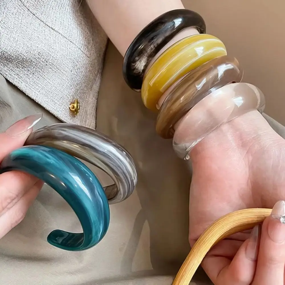 Elegant Acrylic Acrylic Bangle Open Style Shiny Face Open Bracelet Translucent Color Light Luxury Geometric Jewelry Daily Wear