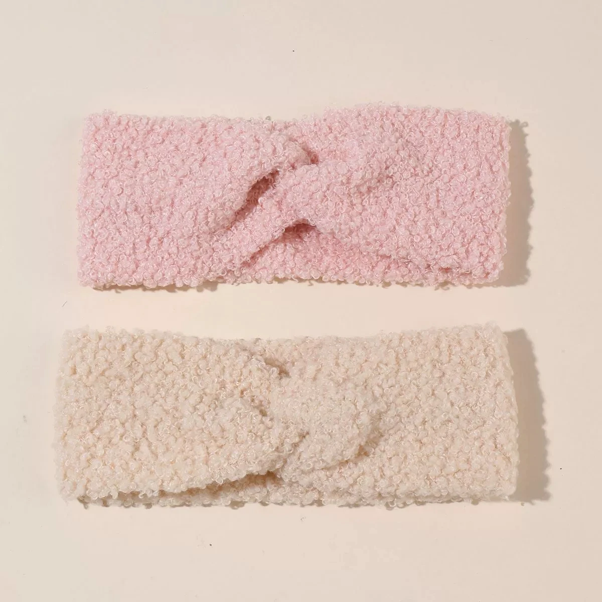 2個入り ボウ型幼児用冬用暖かいヘッドバンドセット ベビーノットヘッドバンド テディプラッシュヘアバンド プラッシュ耳当て付き 新生児用ヘッドギア