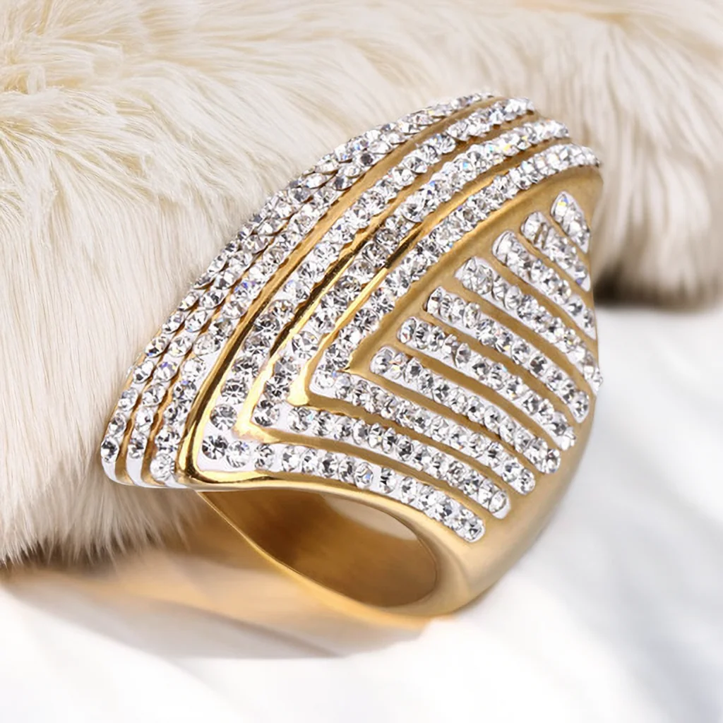 Hip Hop Iced Out Bling Big Oval Ring Female Gold Color Stainless Steel Cocktail Rings For Women Party Jewelry High Quality