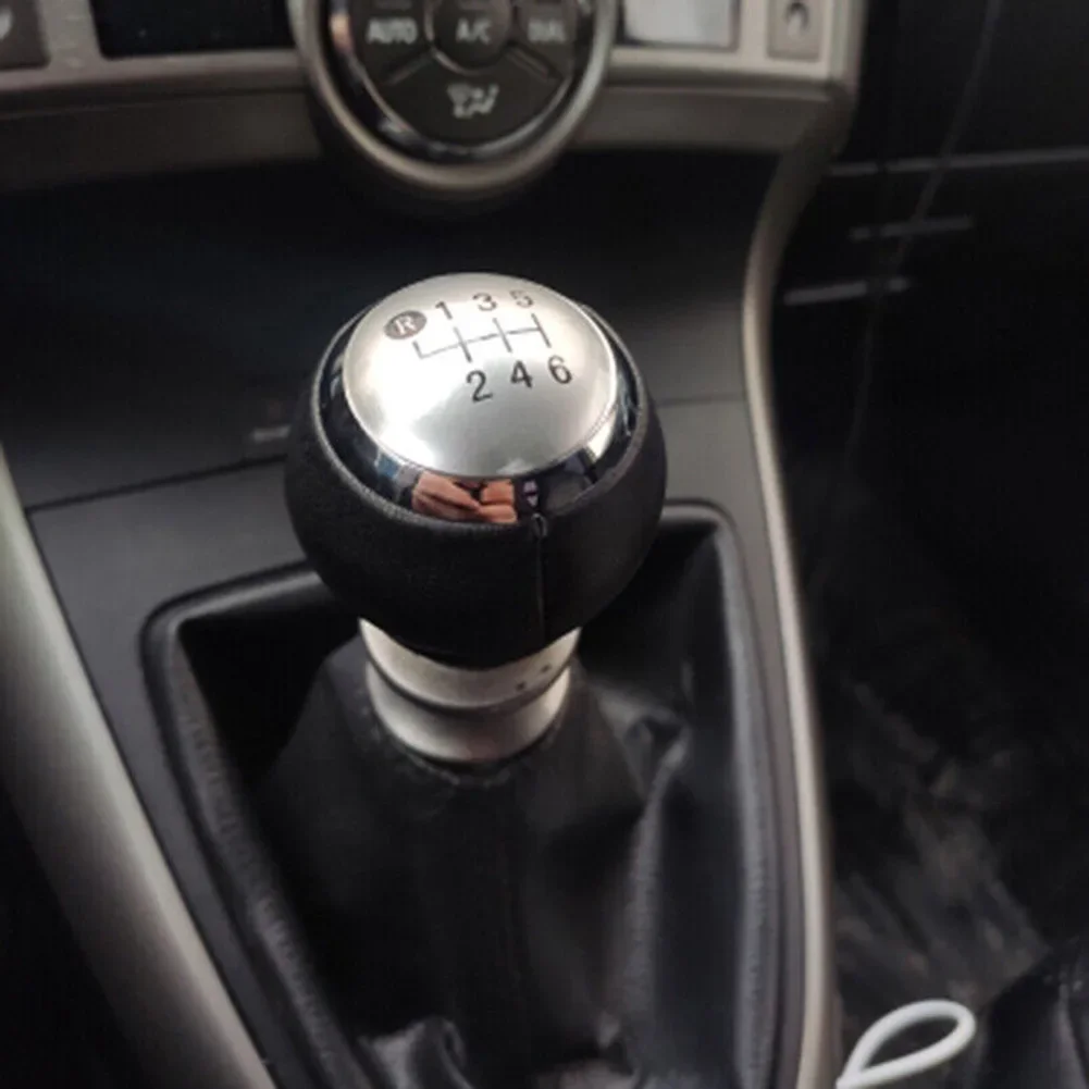 

Easy Installation Black and Silver 6 Speed Gear Shifter Shift Knob for Toyota For Yaris For Avensis For Corolla