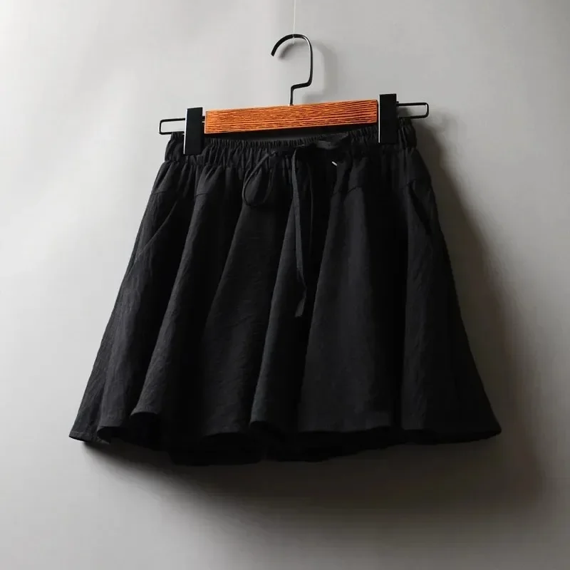 European Women's Summer Skirts with Pocket Lining Black White Mini Half Skirt Casual Short Fashion Elegant Korean Pleated Skirt