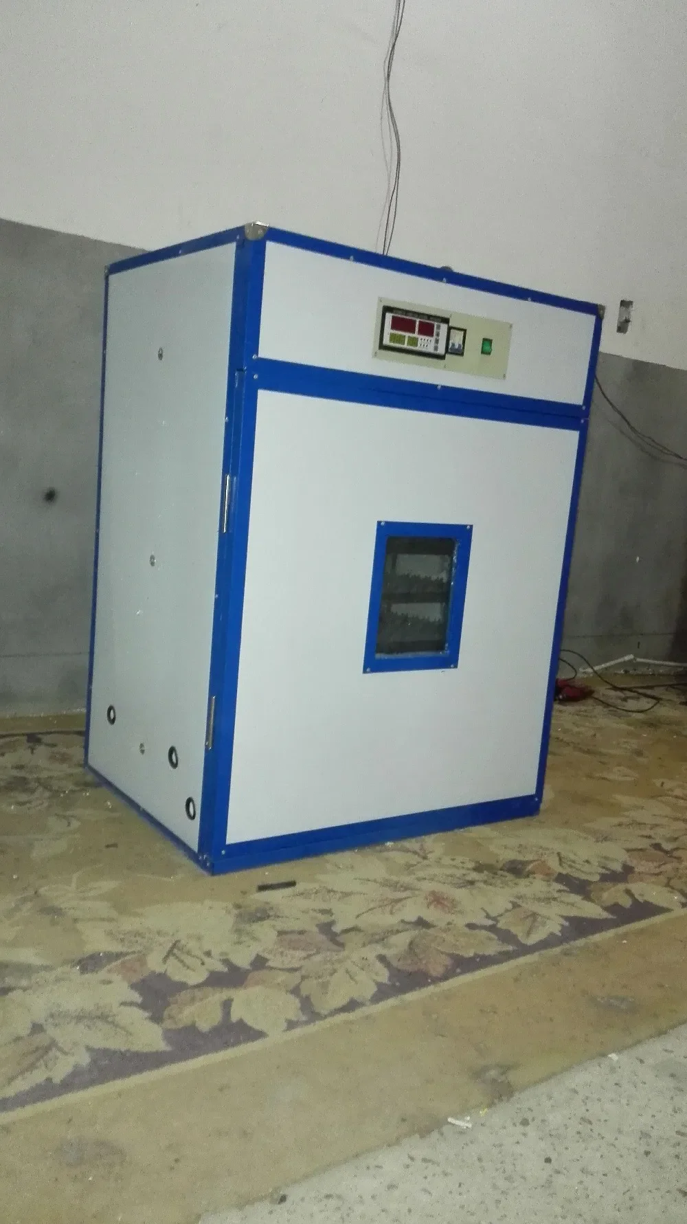 Durevoli 1056 uova Haching Machines Incubato per vassoi per uova di gallina per quaglie