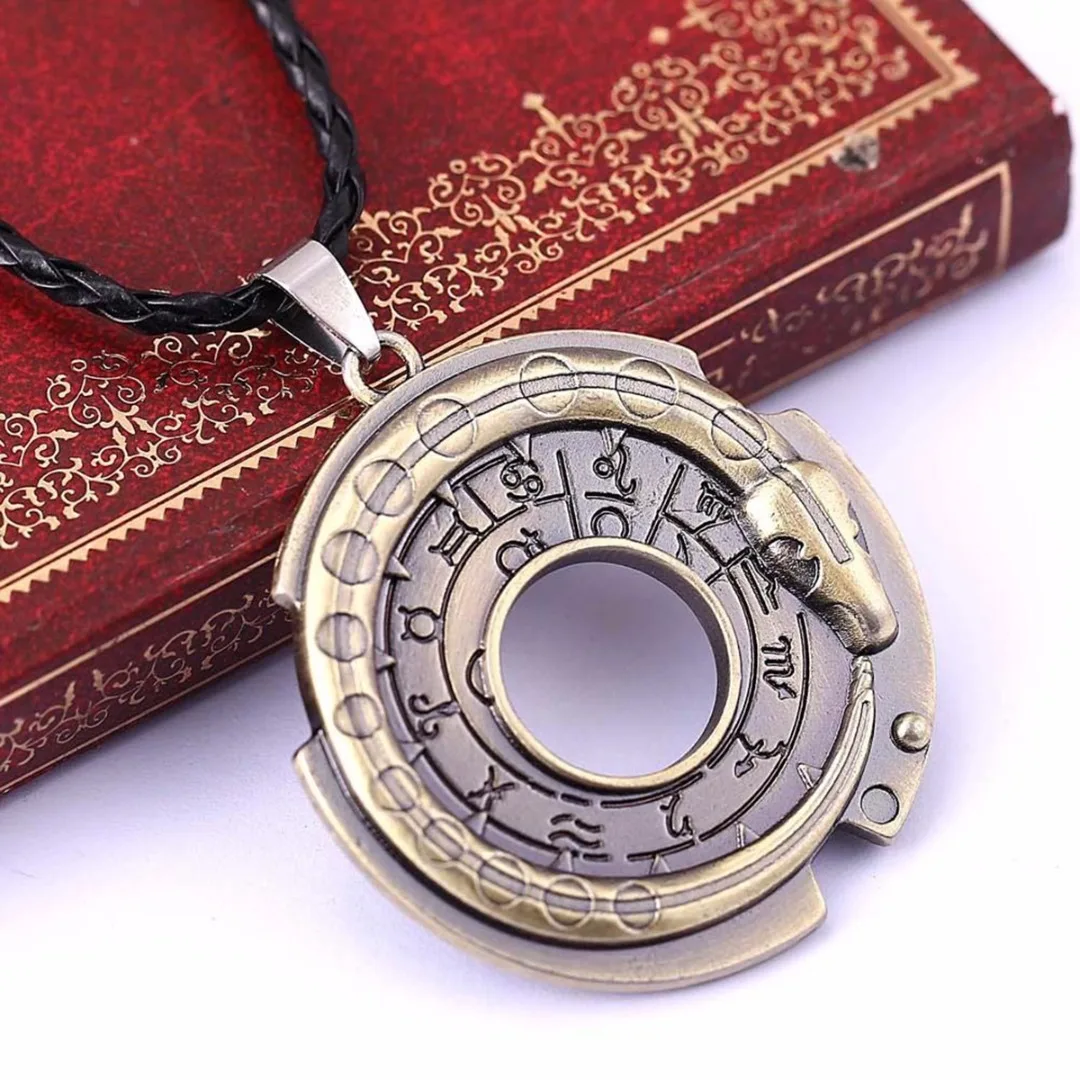 Unisex Amulet Pendant Talisman Necklace Metal Jewelry Lucky Protective