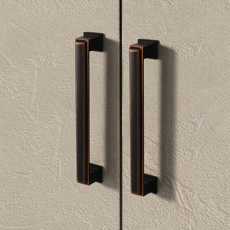 Furniture Hardware Fitting Knobs and Handles for Drawers Modern Simple Golden Kitchen Cabinet Door Single-hole Handles