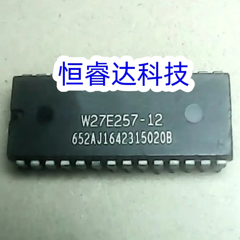 10pcs/lot W27E257-12 W27C257 DIP-28 In Stock