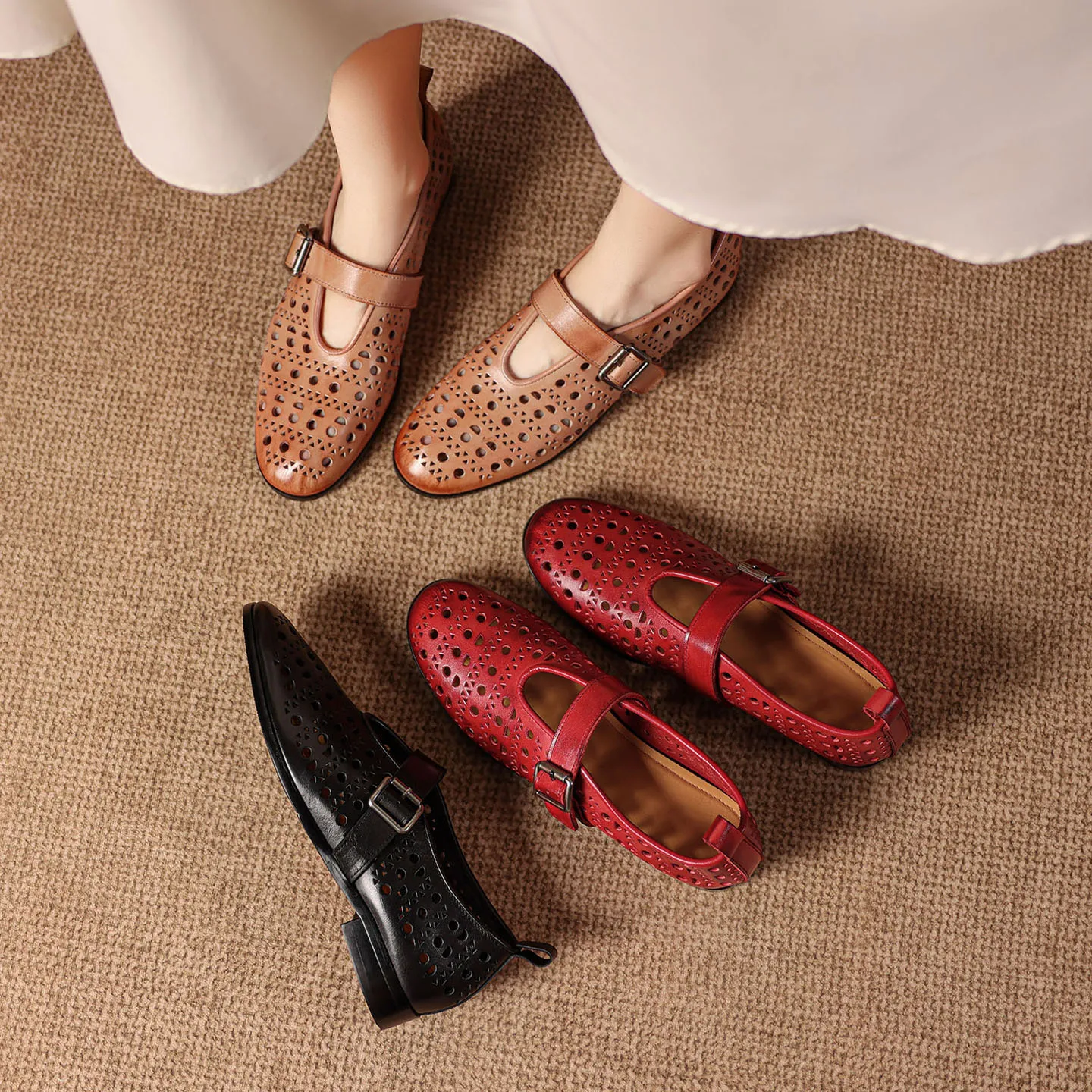 2026 new summer women sandals natural leather 22-25cm cowhide+sheepskin round toe buckle hollou-out women shoes fashion