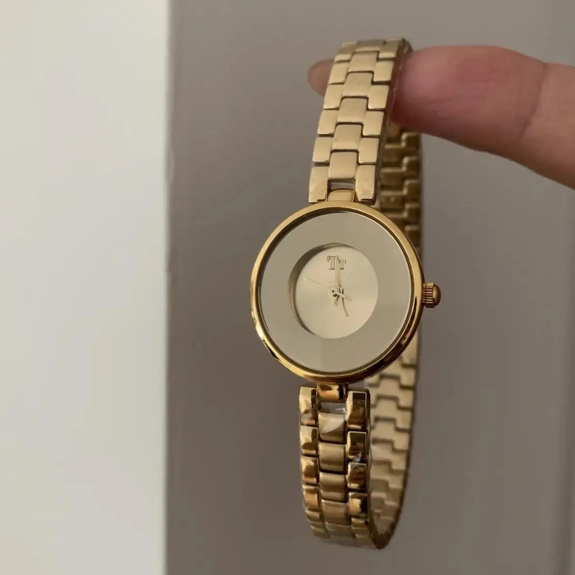 Simple Yet Retro Korean StyleLuxurious And Exquisite DesignHigh-End FeelMirrored Dial, Elegant Women'S Watch, Women'S Accessory.