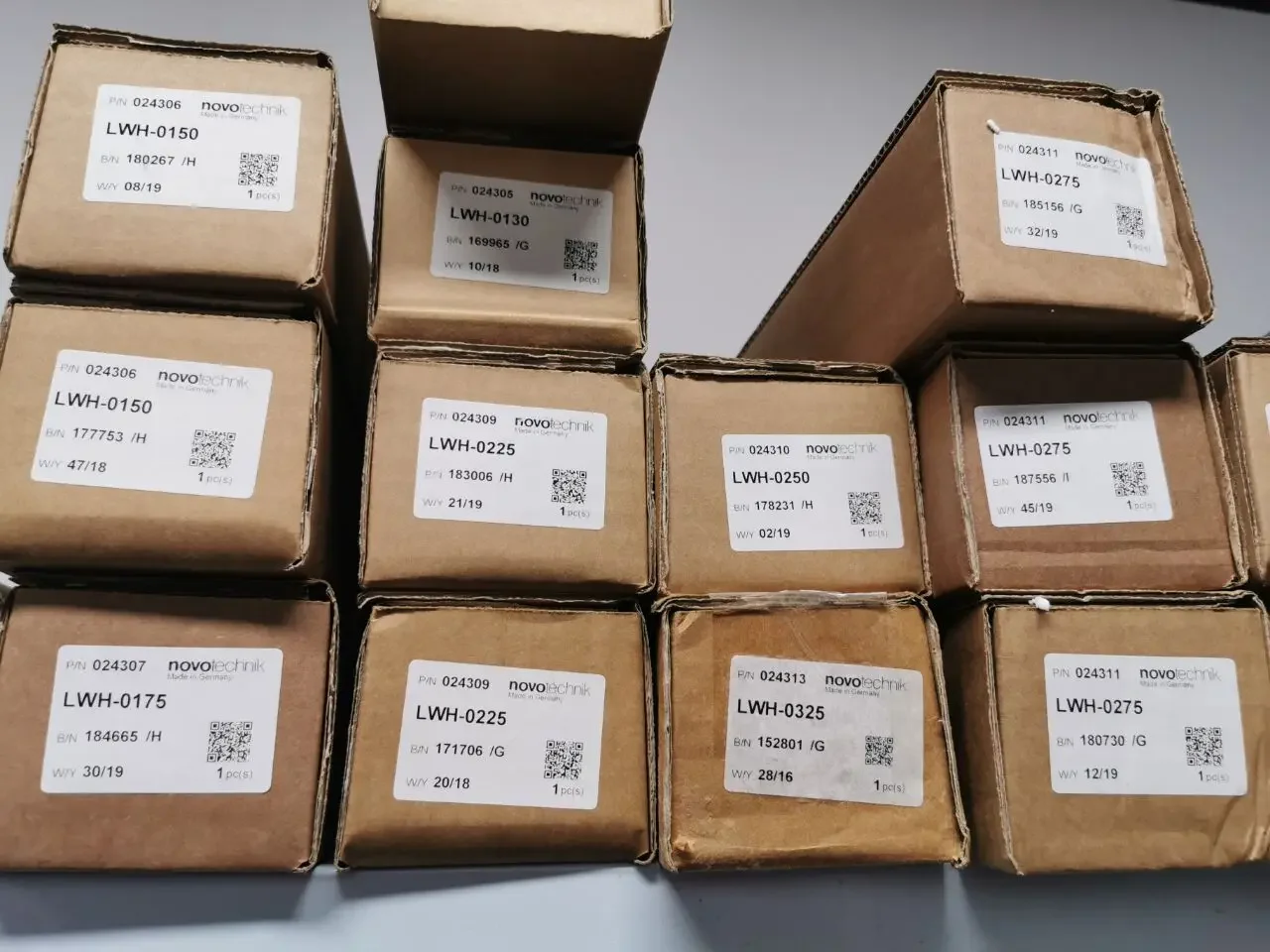 Free Shipping [one Fake, Ten Penalties] Novotechnik TLH-500 Sensor In Stock