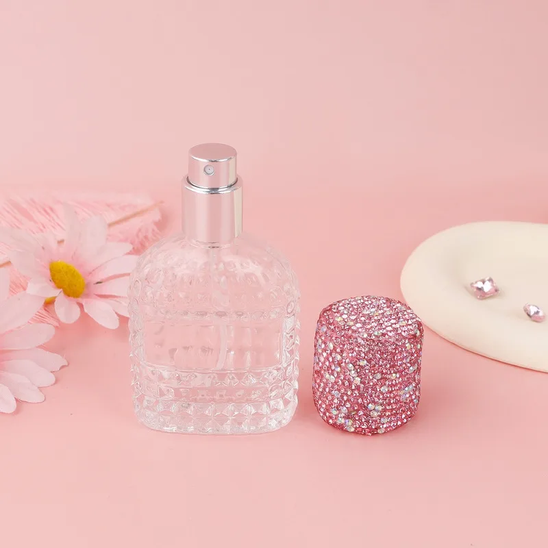 

30ml Glass Perfume Bottle With Powder Diamond Cap, Transparent Portioning Bottle, And Custom-made Press Spray Bottle