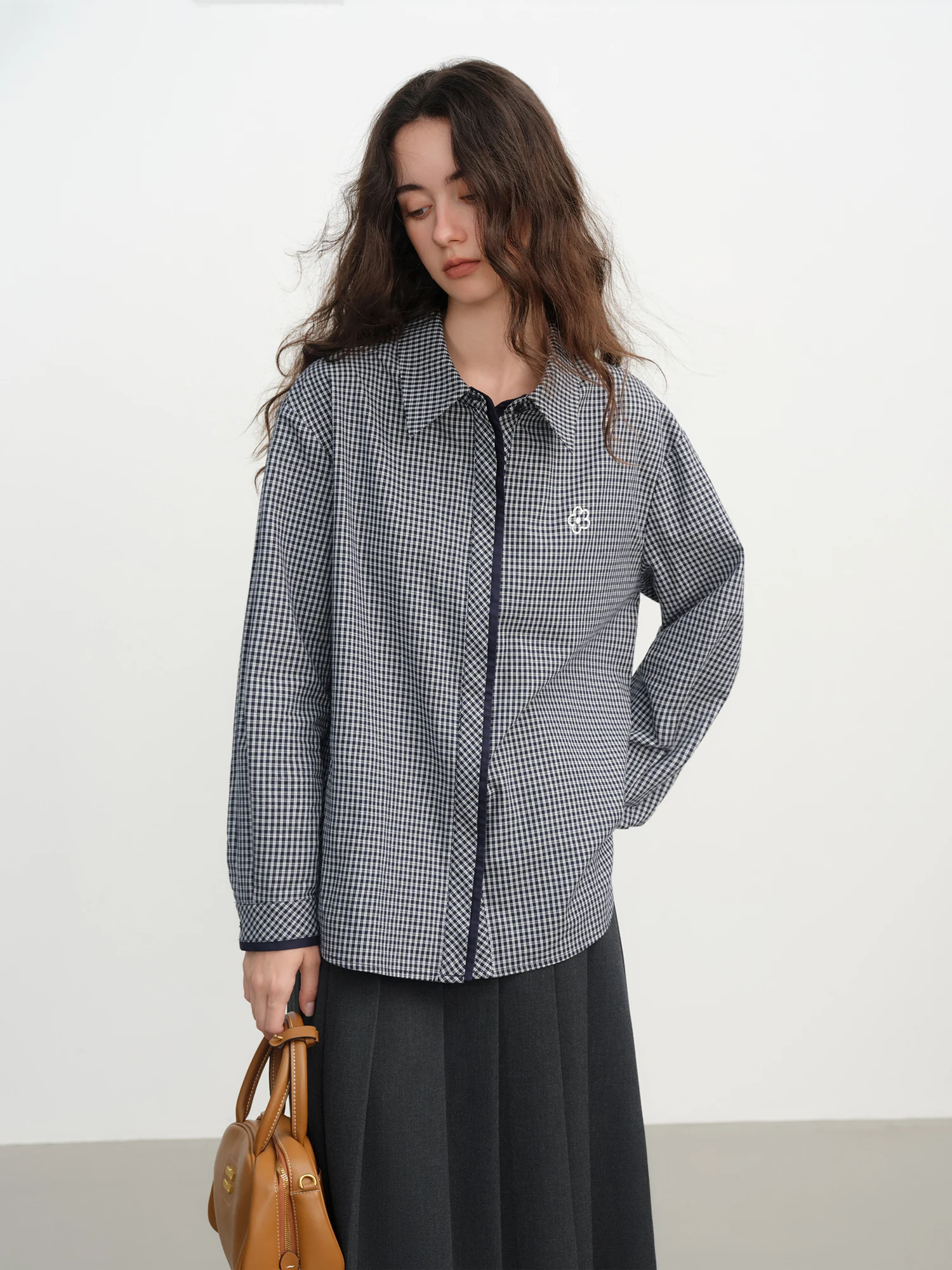 FSLE Camicia a quadri collegiale stile coreano Donna Autunno Inverno 2025 Nuovo design Capispalla con camicia da donna allentata casual slim fit