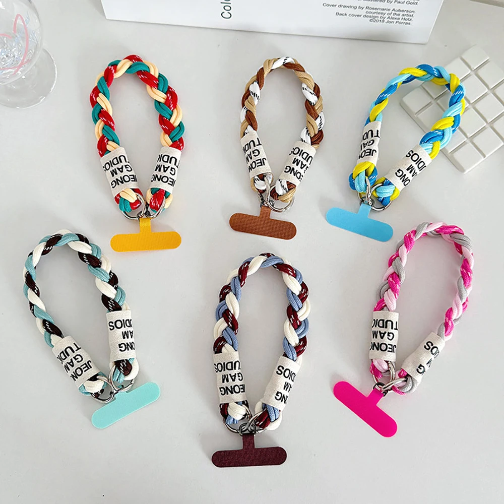 Suitable For Mobile Phone Lanyard Short Wrist Portable Bold Men And Women Outdoor Mountaineering Chain Key Chain Bag Chain