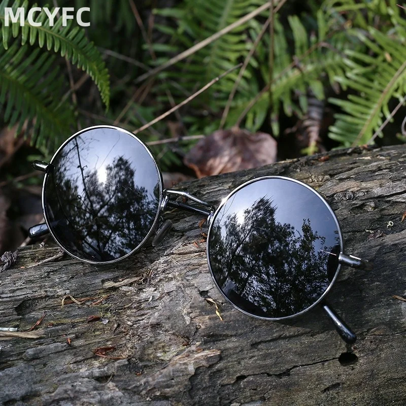 

MCYFC Retro Fashion Sunshades Men's Sunglasses Polarized Design Driving Style Women Eyewear